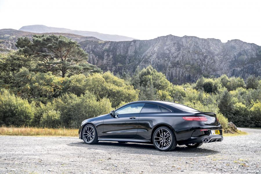  Mercedes-AMG E53 4Matic+ Coupe (C238) 2018 года  (UK) (фото 29 из 40)